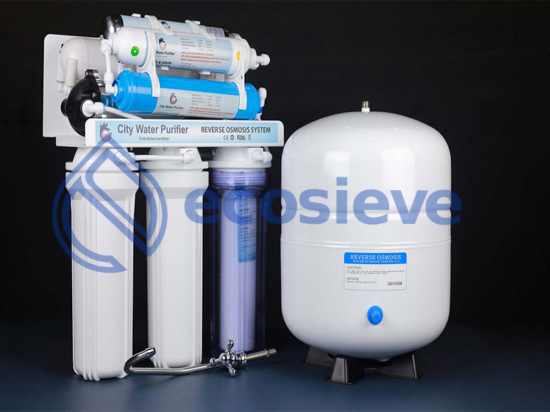 مقایسه انواع دستگاه‌های تصفیه آب: اسمز معکوس یا اولترافیلتراسیون؟