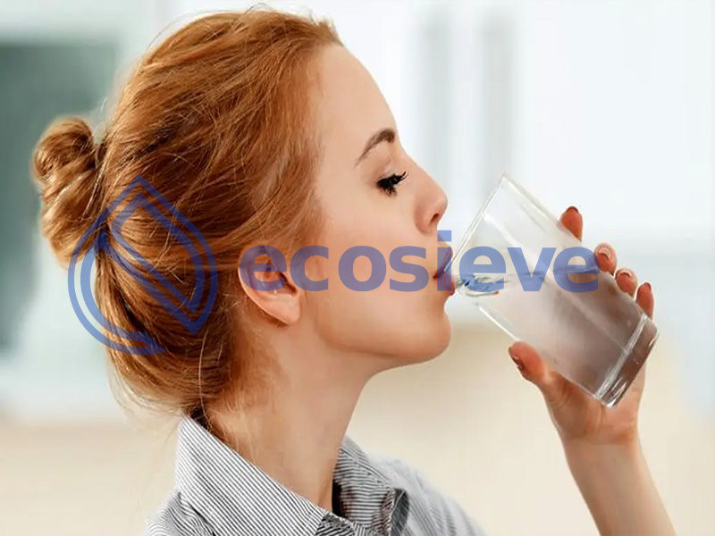 بهترین زمان نوشیدن آب؛ چه زمانی آب سالم بیشترین تأثیر را بر بدن دارد؟